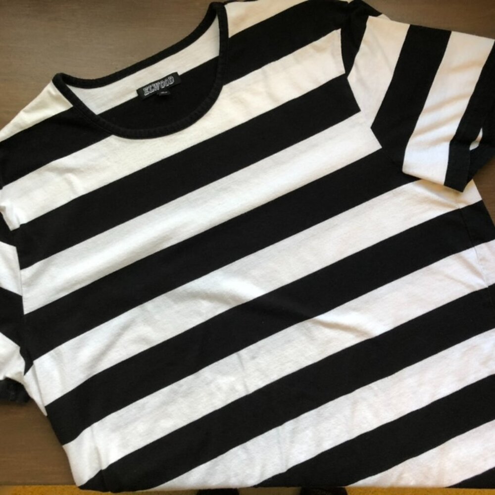 Elwood French style striped T